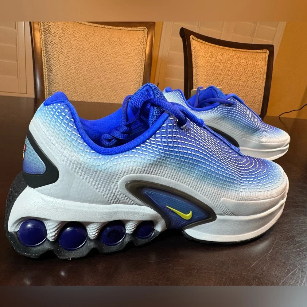 New Nike Air Max DN Blue White Sneaker Shoes Size US 6
